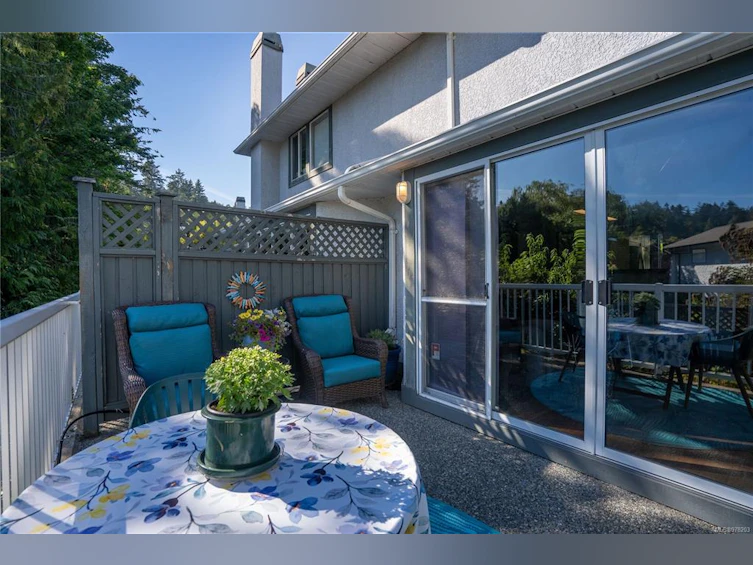 15-5110 Cordova Bay Road, Saanich, BC, V8Y 2K5 - 23