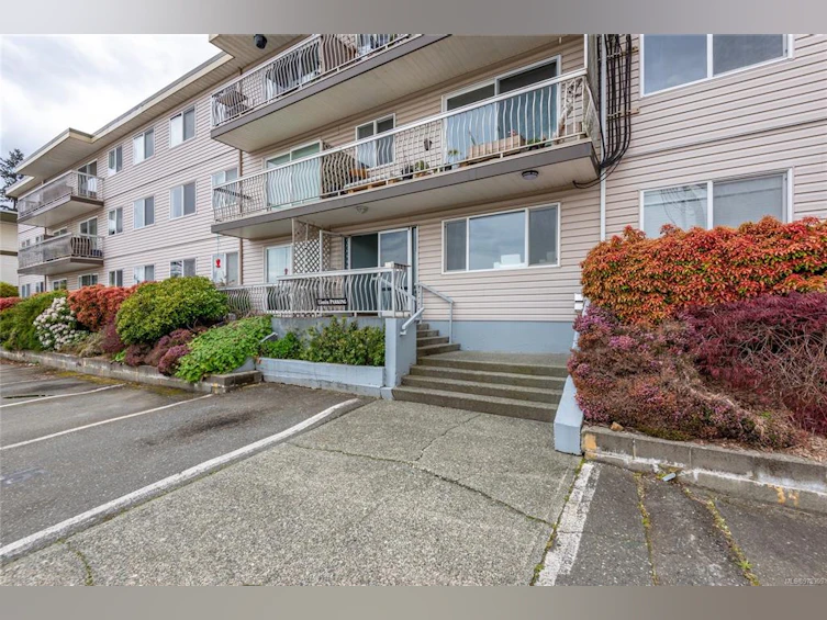 26-940 S Island Highway, Campbell River, BC, V9W 1B1 - 2