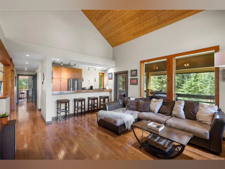 10575 Clayoquot Road, Port Alberni, BC, V9Y 9A2 - 10