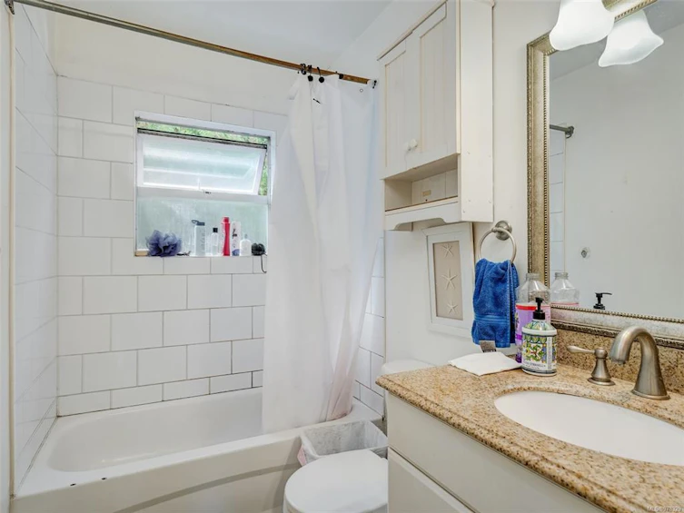 4036 Magdelin Street, Saanich, BC, V8N 3M7 - 11