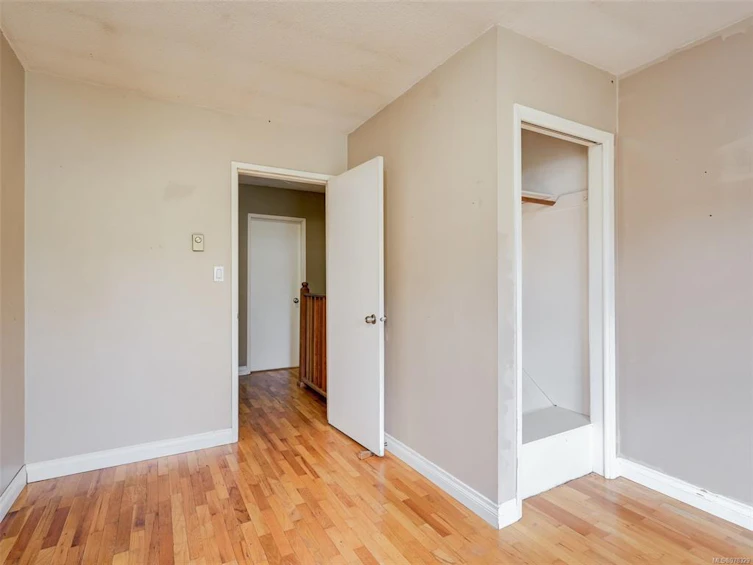 4036 Magdelin Street, Saanich, BC, V8N 3M7 - 13