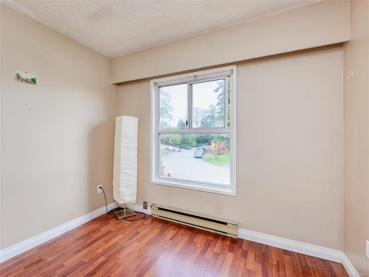 4036 Magdelin Street, Saanich, BC, V8N 3M7 - 17