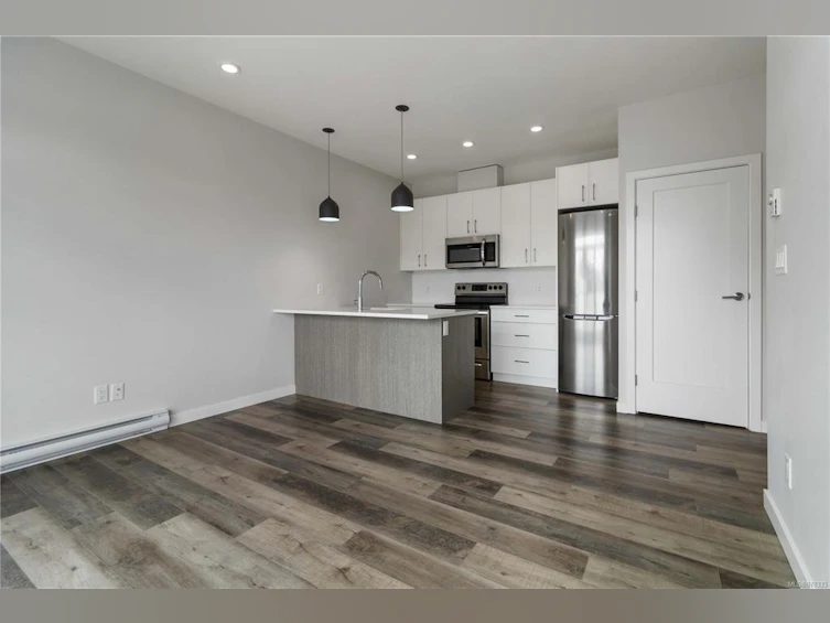 303-1515 Redfern Street, Victoria, BC, V8R 1C9 - 11