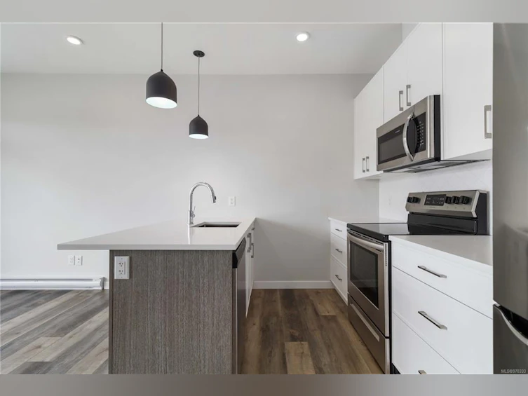 303-1515 Redfern Street, Victoria, BC, V8R 1C9 - 15