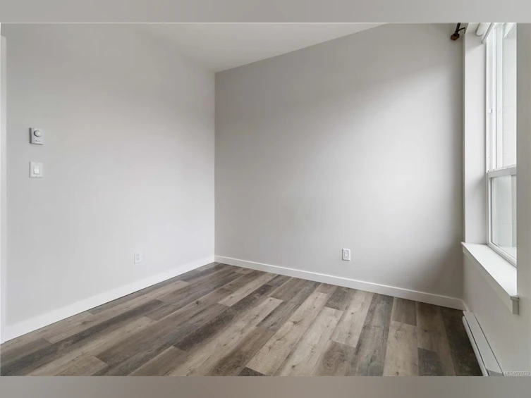303-1515 Redfern Street, Victoria, BC, V8R 1C9 - 22