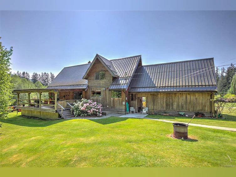 8035 Greendale Road, Lake Cowichan, BC, V0R 2G0 - 8