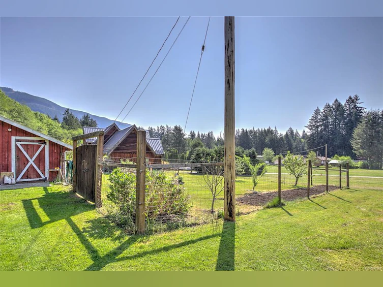 8035 Greendale Road, Lake Cowichan, BC, V0R 2G0 - 47
