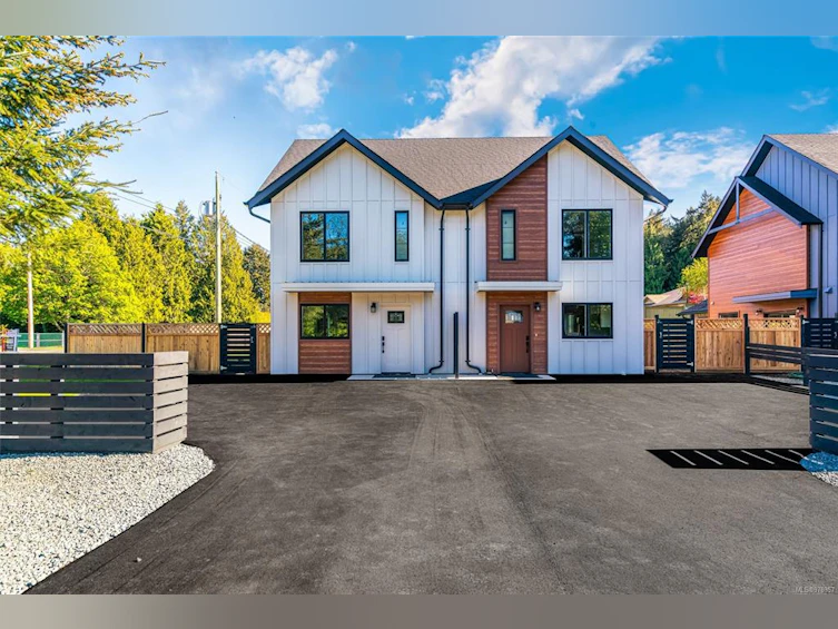 SL2-151 Shelly Road, Parksville, BC, V9P 1T7