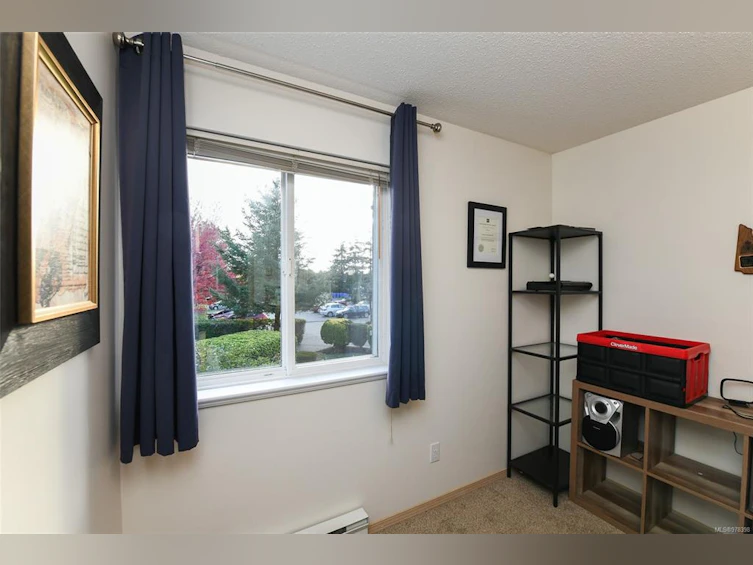 203C-698 Aspen Road, Comox, BC, V9M 3S9 - 9