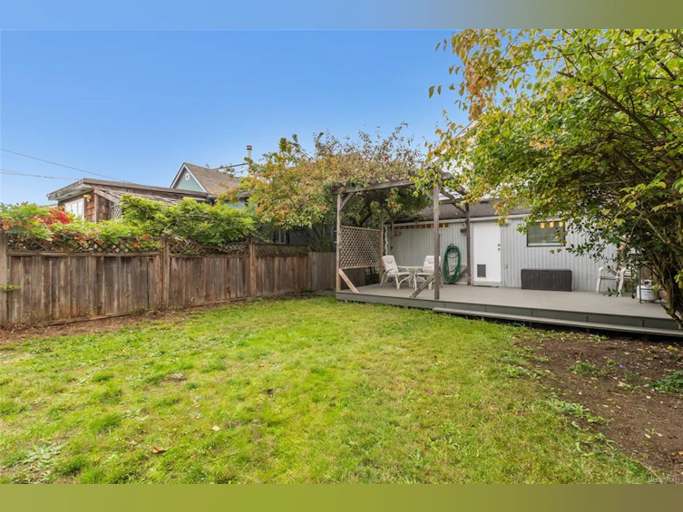 514 Roberts Street, Ladysmith, BC, V9G 1A3 - 37
