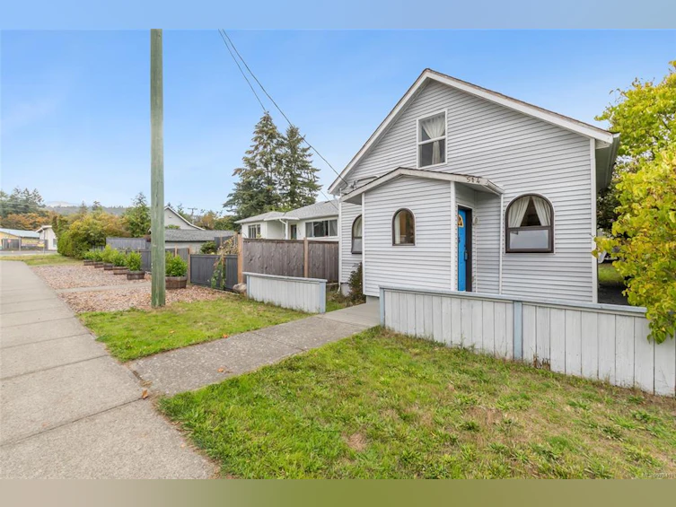 514 Roberts Street, Ladysmith, BC, V9G 1A3 - 44