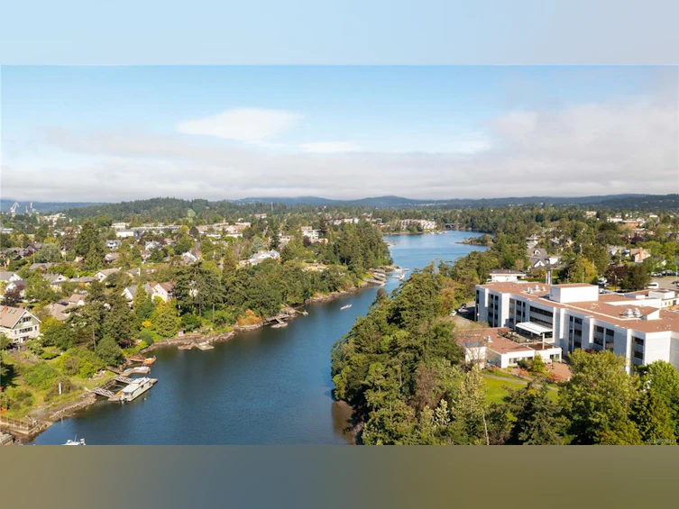 106-103 E Gorge Road, Victoria, BC, V9A 6Z2 - 2