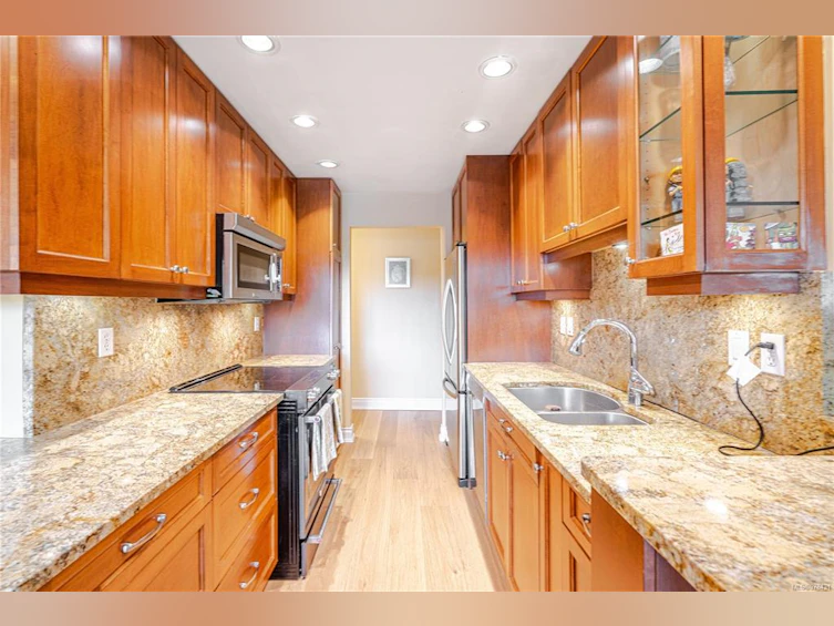 106-103 E Gorge Road, Victoria, BC, V9A 6Z2 - 15
