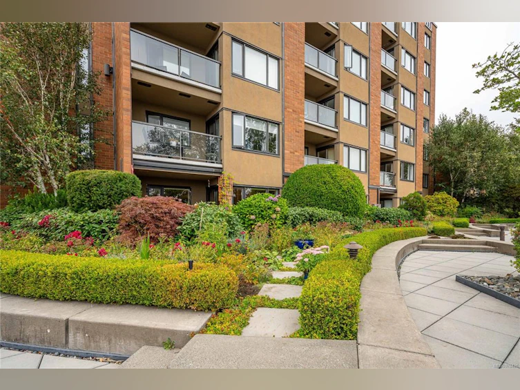 106-103 E Gorge Road, Victoria, BC, V9A 6Z2 - 32