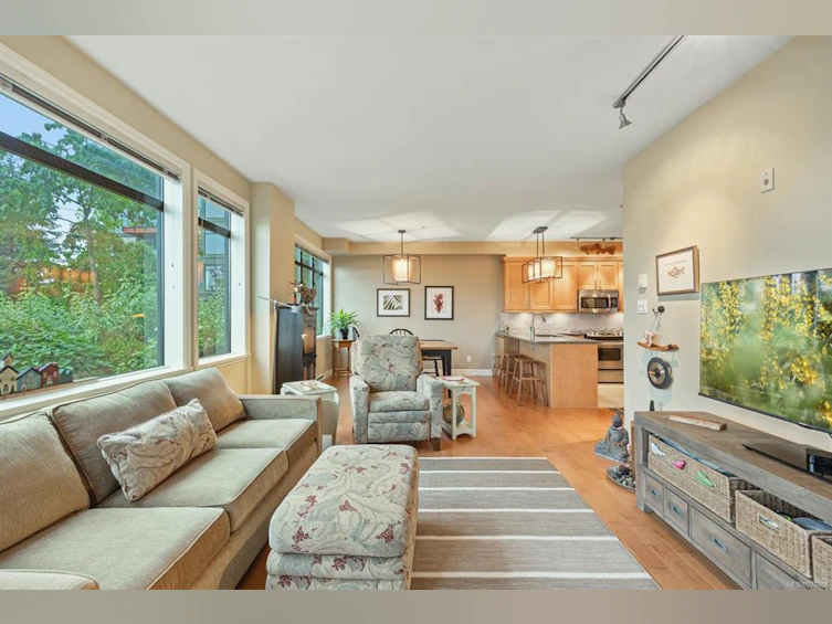 313-2300 Mansfield Drive, Courtenay, BC, V9N 3S3 - 11