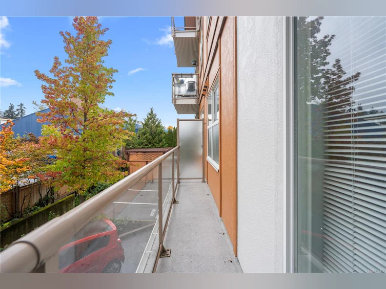 212-1550 Church Avenue, Saanich, BC, V8P 2H1 - 12