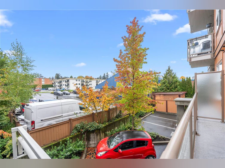 212-1550 Church Avenue, Saanich, BC, V8P 2H1 - 14