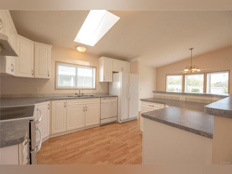 1829 Noorzan Street, Nanaimo, BC, V9R 6N1 - 18
