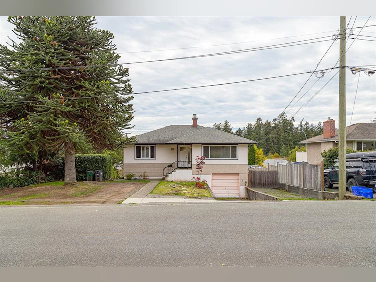 617 Sedger Road, Saanich, BC, V8Z 1R9 - 5