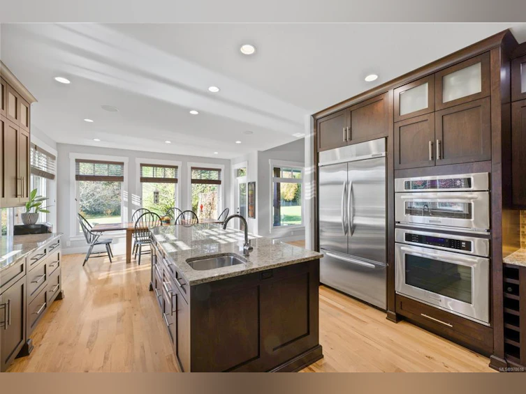 1075 Matuka Drive, Nanoose, BC, V9P 9L3 - 4