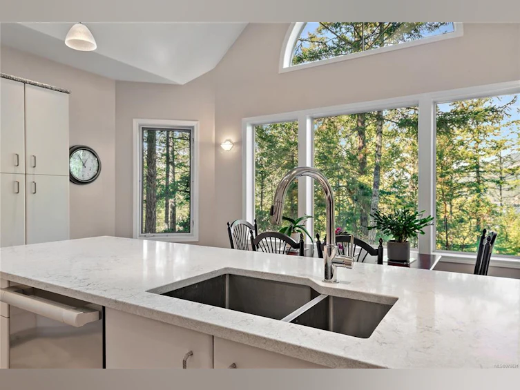 490 Hasquiat Place, North Saanich, BC, V8L 5K5 - 15