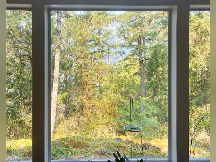 490 Hasquiat Place, North Saanich, BC, V8L 5K5 - 19