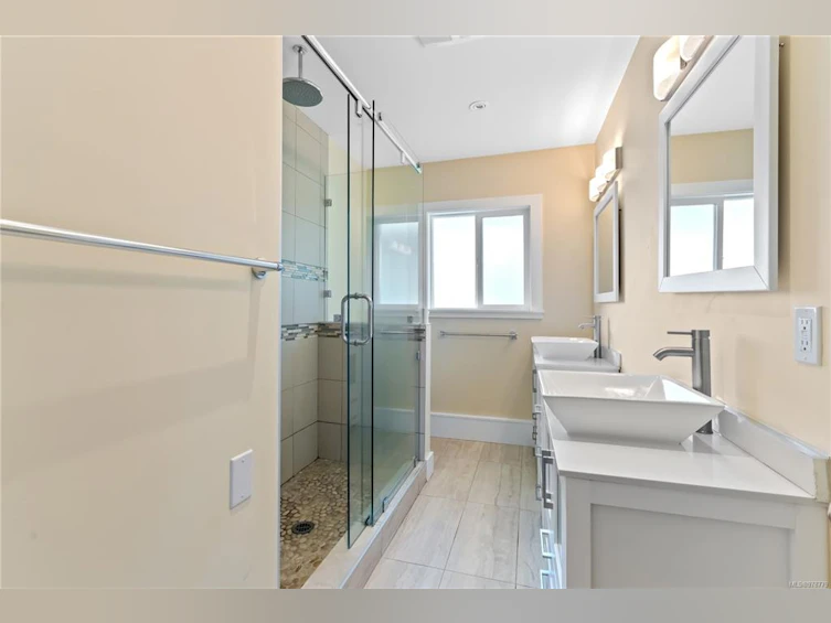 231 Otter Street, Ucluelet, BC, V0R 3A0 - 18
