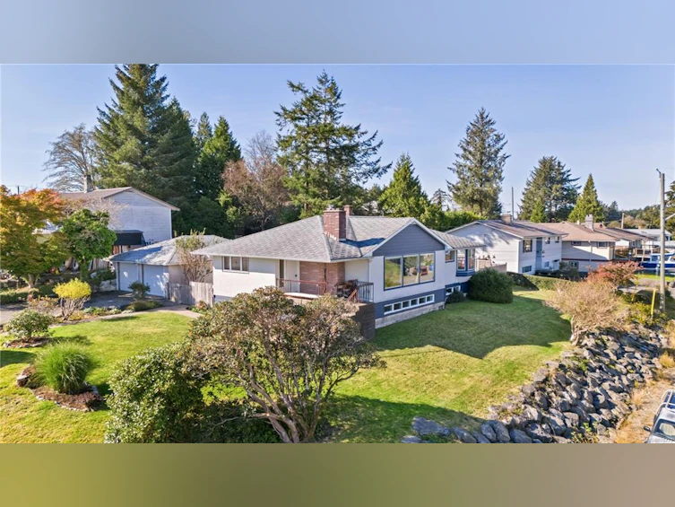 231 Otter Street, Ucluelet, BC, V0R 3A0 - 49