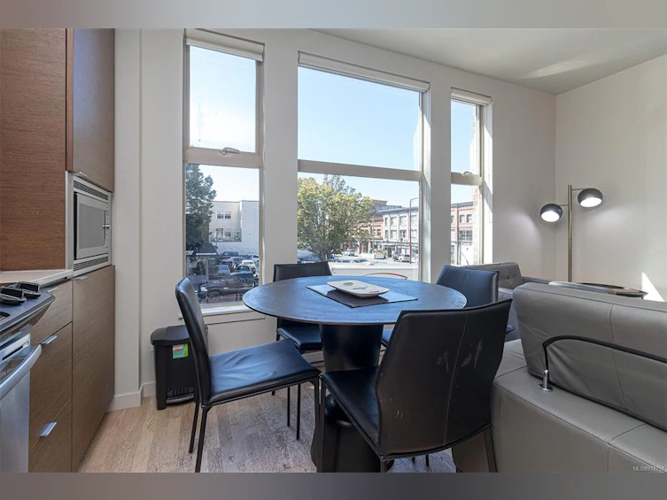 205-601 Herald Street, Victoria, BC, V8W 1S8 - 10