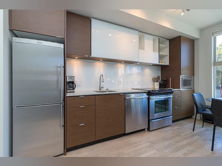 205-601 Herald Street, Victoria, BC, V8W 1S8 - 11