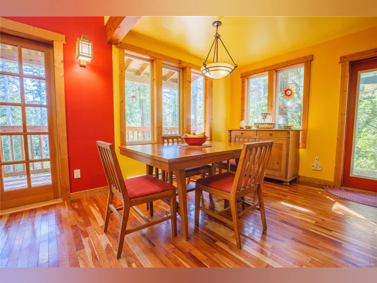 1252 Pacific Rim Highway, Tofino, BC, V0R 2Z0 - 7