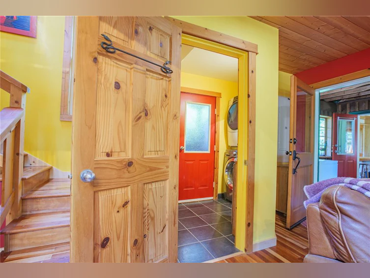 1252 Pacific Rim Highway, Tofino, BC, V0R 2Z0 - 24
