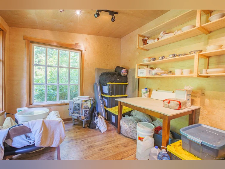 1252 Pacific Rim Highway, Tofino, BC, V0R 2Z0 - 52