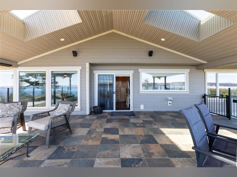 321 Carnegie Street, Campbell River, BC, V9W 2J4 - 25