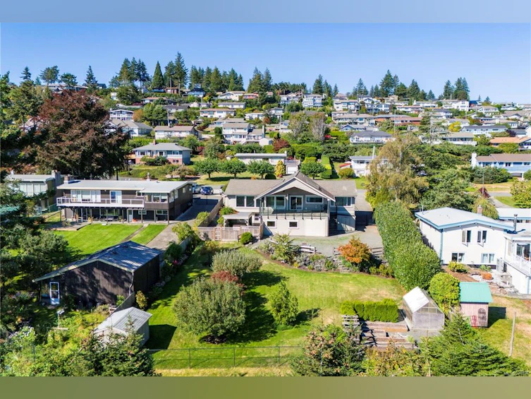 321 Carnegie Street, Campbell River, BC, V9W 2J4 - 63