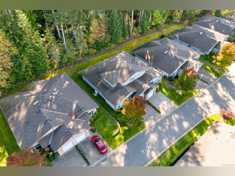 17-2001 Blue Jay Place, Courtenay, BC, V9N 4A8 - 11