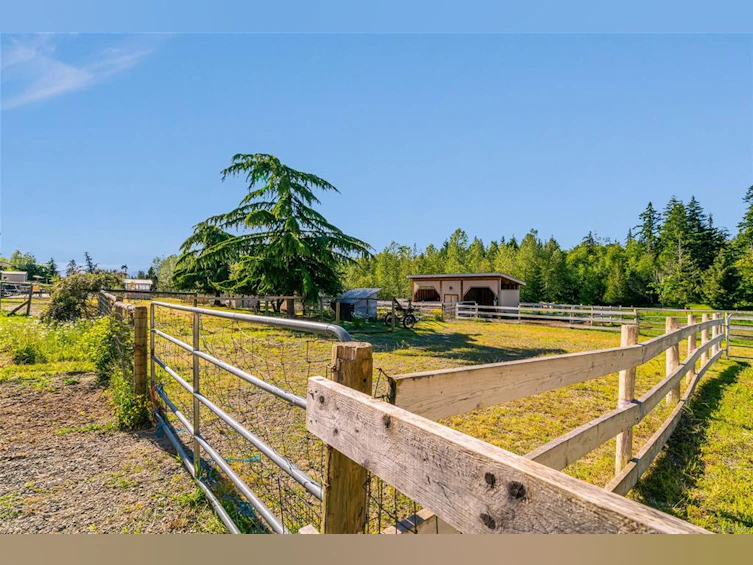 3295 Grandon Road, Qualicum Beach, BC, V9K 2J8 - 69