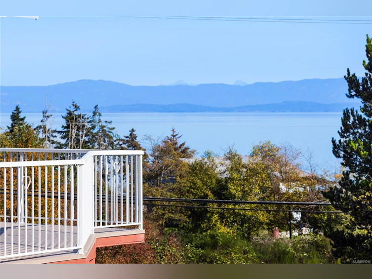 3021 Raymur Place, Qualicum Beach, BC, V9K 2N9 - 5