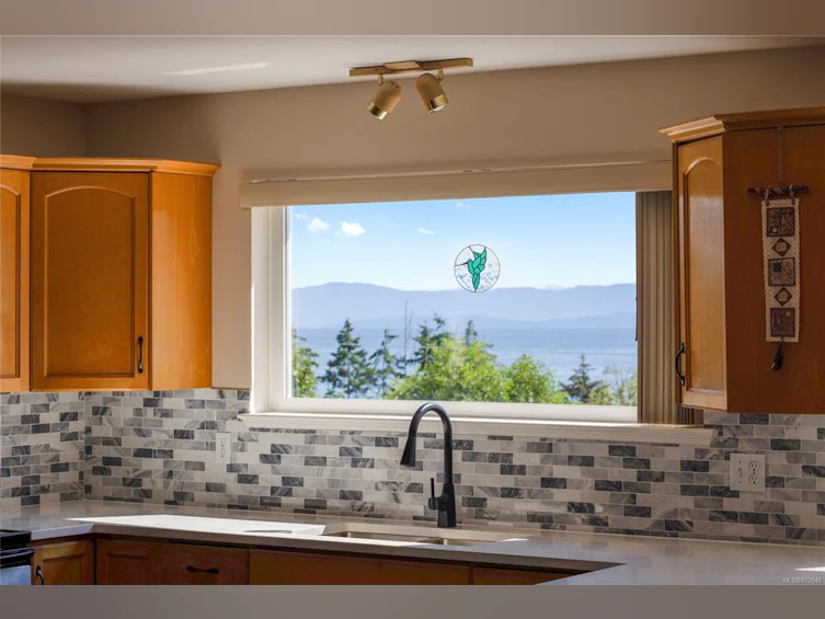 3021 Raymur Place, Qualicum Beach, BC, V9K 2N9 - 20