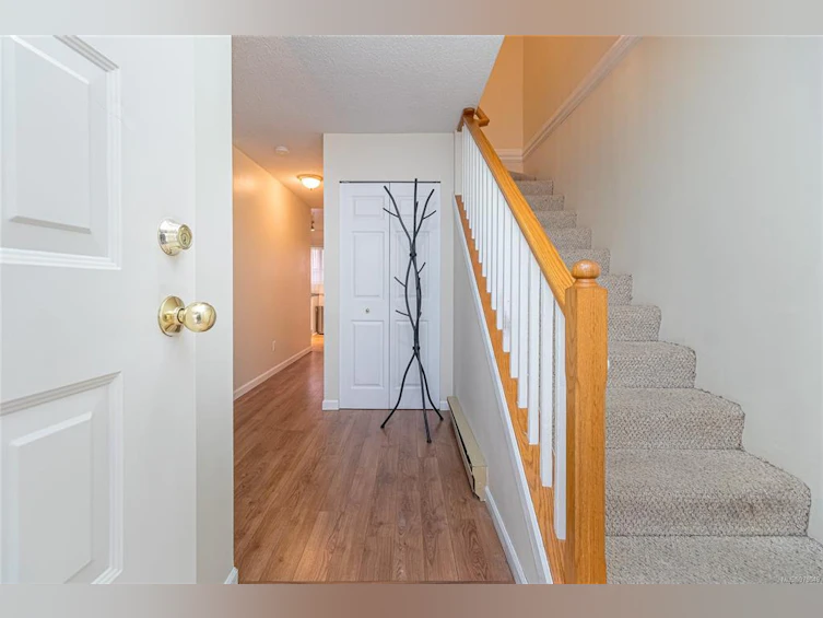111-2763 Jacklin Road, Langford, BC, V9B 3X7 - 3