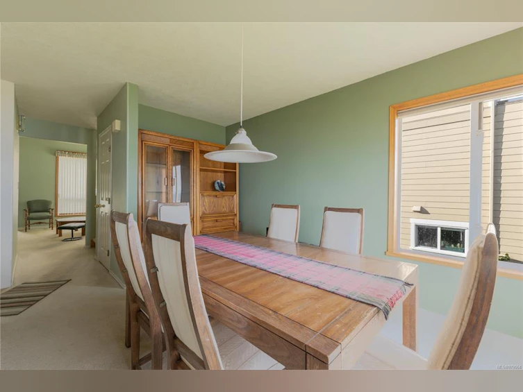 1081 S Island Highway, Campbell River, BC, V9W 1B4 - 17