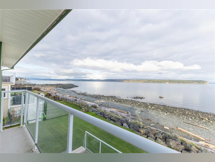 1081 S Island Highway, Campbell River, BC, V9W 1B4 - 32
