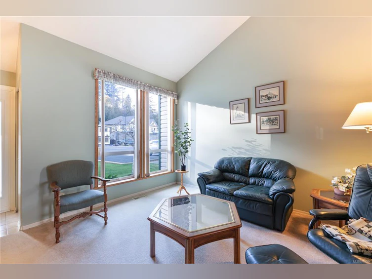 1081 S Island Highway, Campbell River, BC, V9W 1B4 - 33