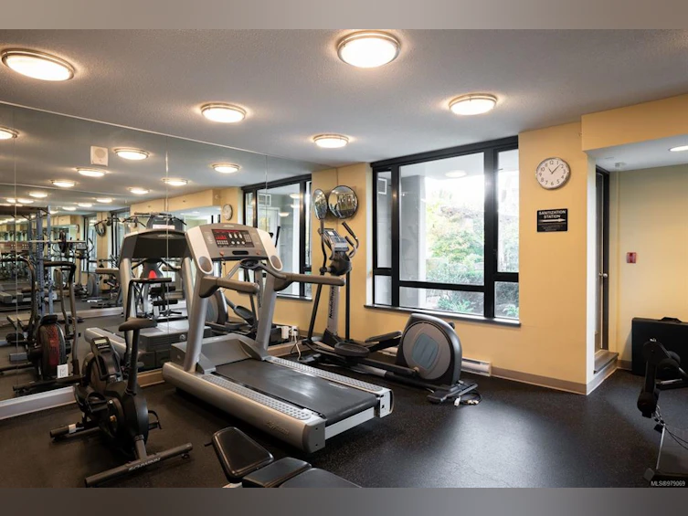402-751 Fairfield Road, Victoria, BC, V8W 4A4 - 16