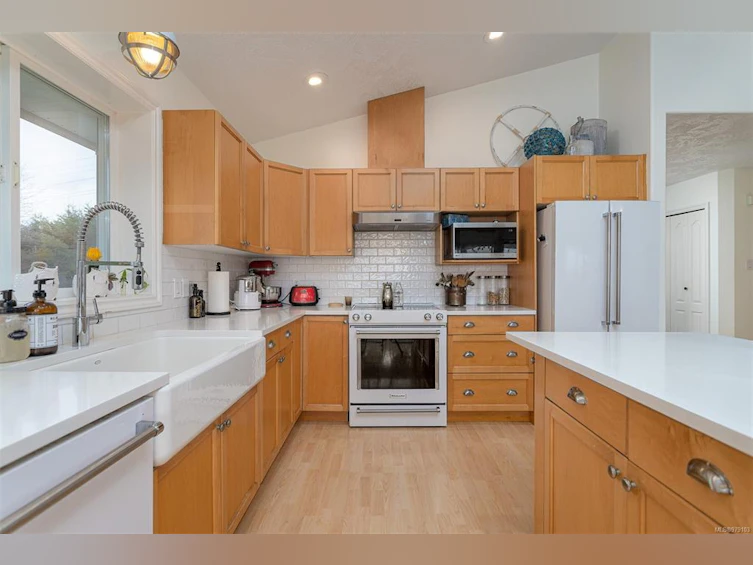 533 Davis Road, Ladysmith, BC, V9G 1W3 - 12