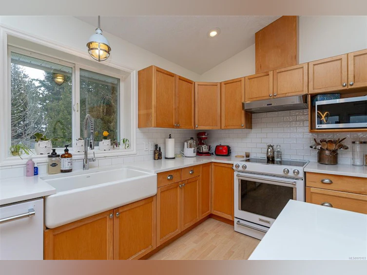 533 Davis Road, Ladysmith, BC, V9G 1W3 - 14