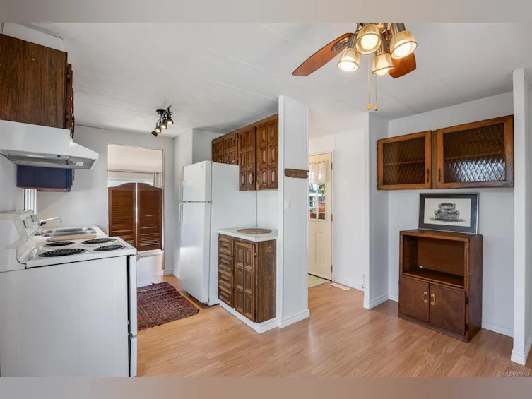 18-1180 Edgett Road, Courtenay, BC, V9N 6C7 - 8