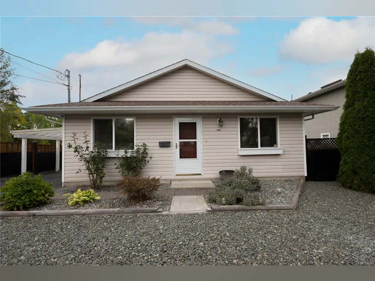 460 8th Street, Nanaimo, BC, V9R 1B2 - 23