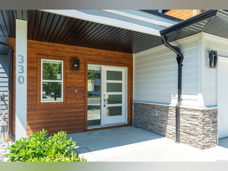 330 Lone Oak Place, Langford, BC, V9B 0X3 - 2