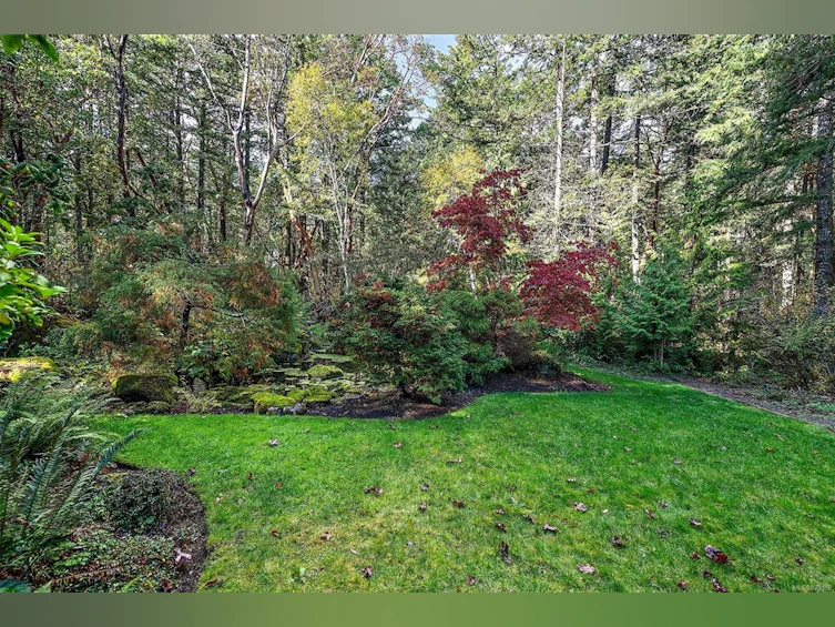 8286 Alec Road, Central Saanich, BC, V8M 1S4 - 30